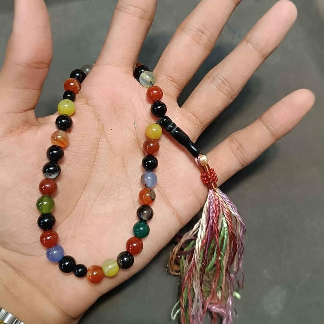 Premium multi colour natural aqeeq stone tasbeeh 33 beads. - Image 4