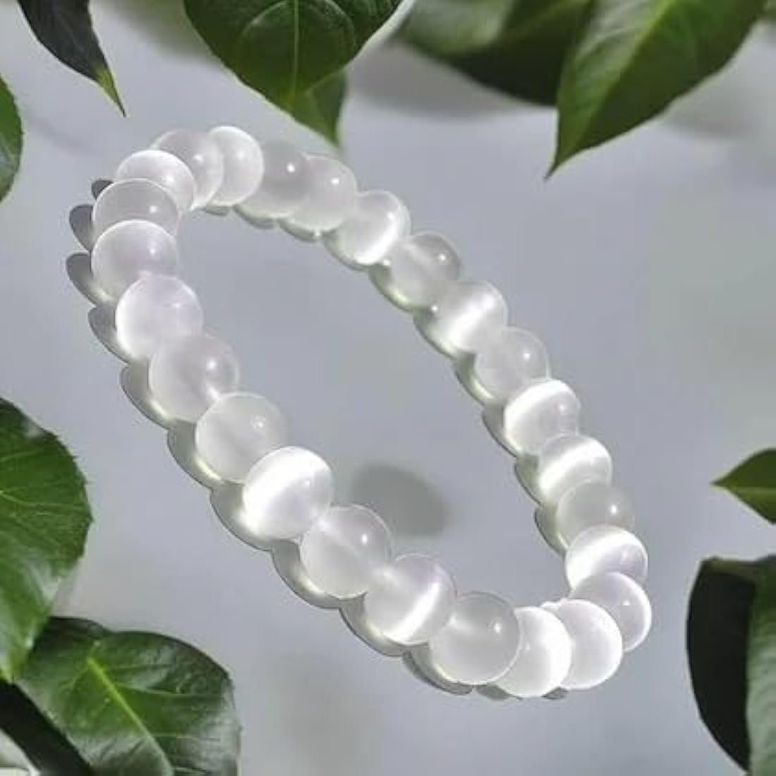 Luxury White Cat Eye Bracelet – Subtle Glow & Elegance