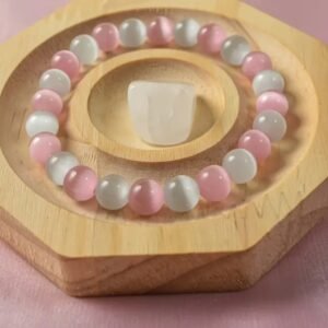 Elegant Pink White Cat Eye Bracelet – Spiritual & Fashionable Design