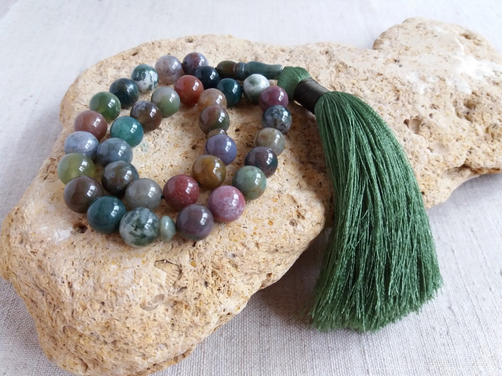 Classic Indian Agate Tasbeeh – Spiritual & Elegant Prayer Beads