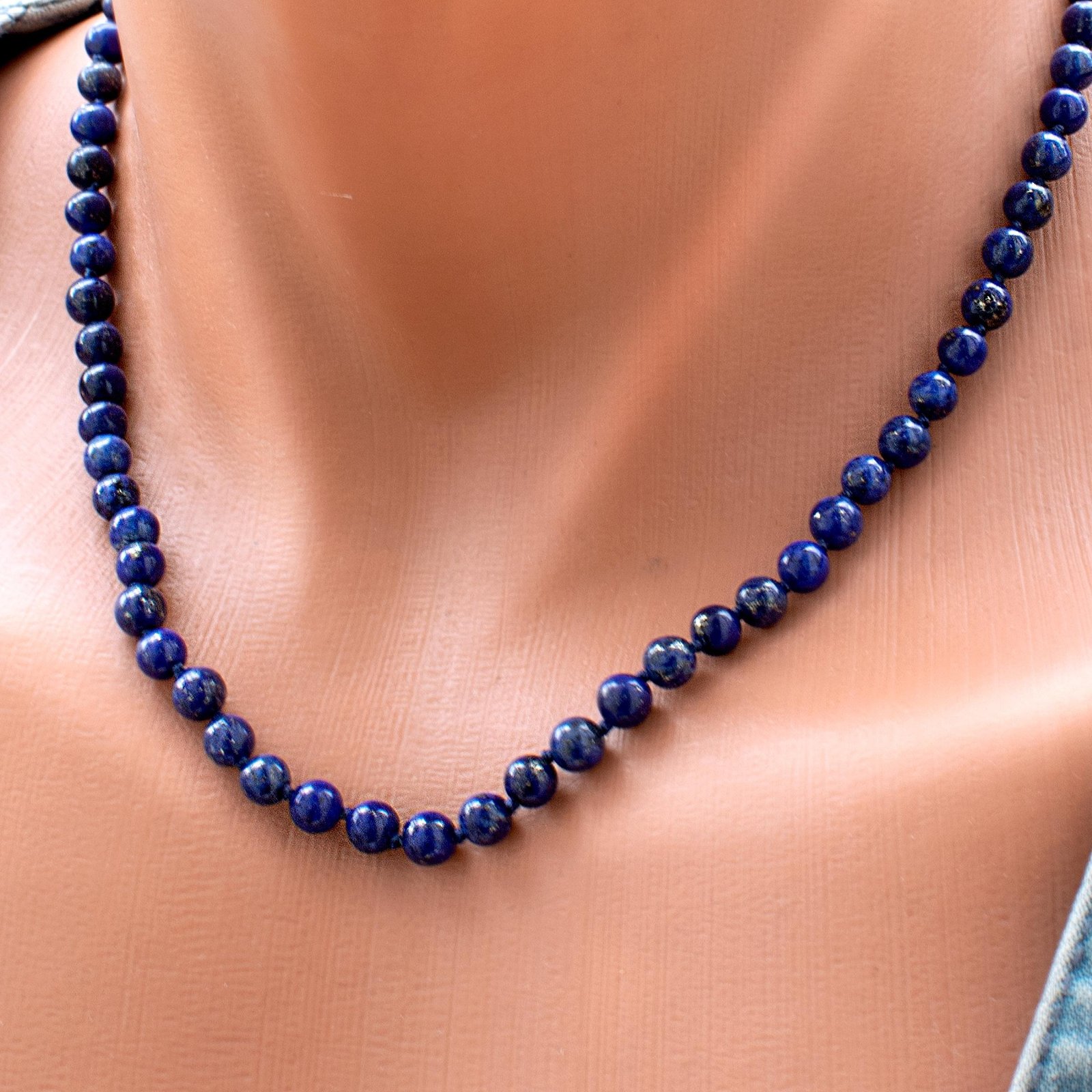 Lapis Lazuli Necklace – Wisdom, Elegance & Calm