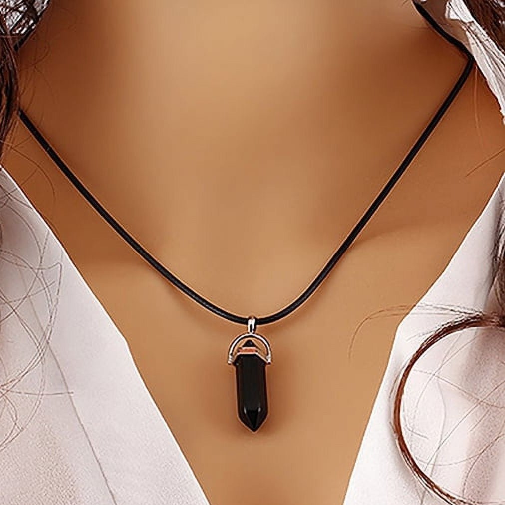 Black Pendant Necklace – Simple, Stylish & Eye-Catching” - Image 3