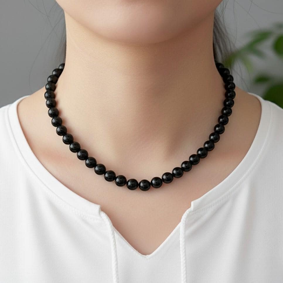 Black Jade Necklace – Elegance & Strength - Image 3