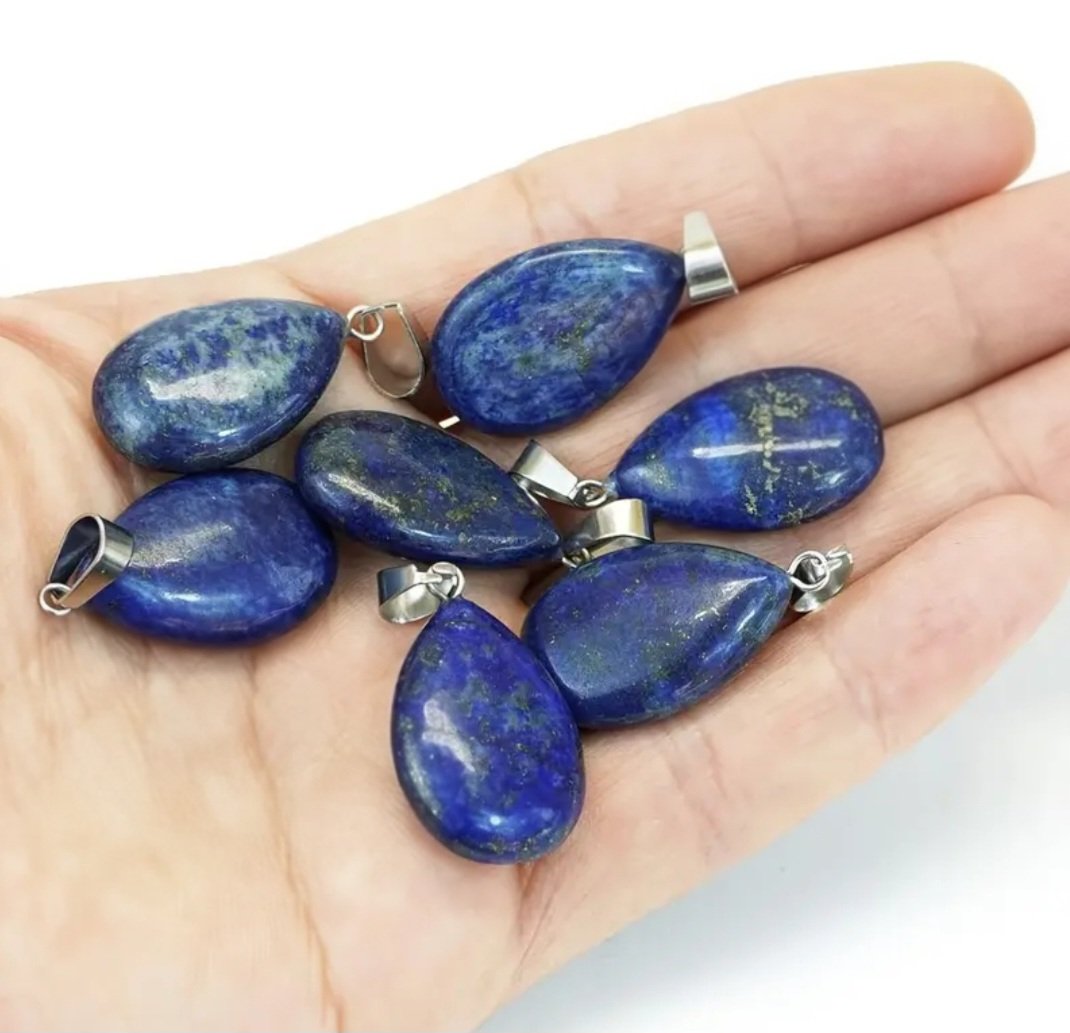 Lapis Lazuli Pendant – Deep Blue Stone of Wisdom & Protection